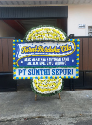 Papan Bunga Duka di Mandalaherang